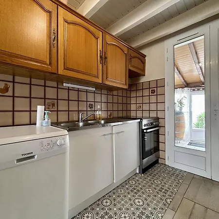 Maison 3 Pieces Au Coeur De Saint-pierre D'oleron, 6 Couchages - Fr-1-246a-359 * Saint-Pierre-d'Oleron